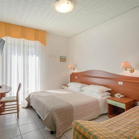 Hotel Miramare Caorle Exterior photo