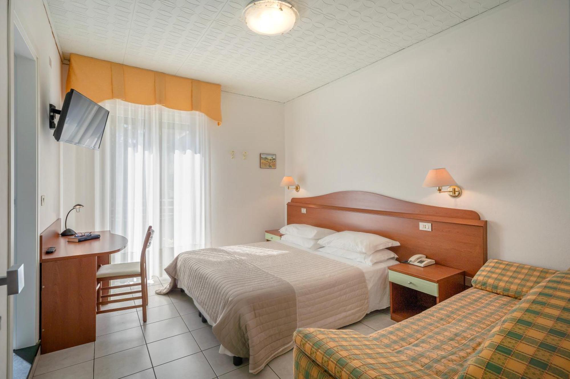 Hotel Miramare Caorle Exterior photo